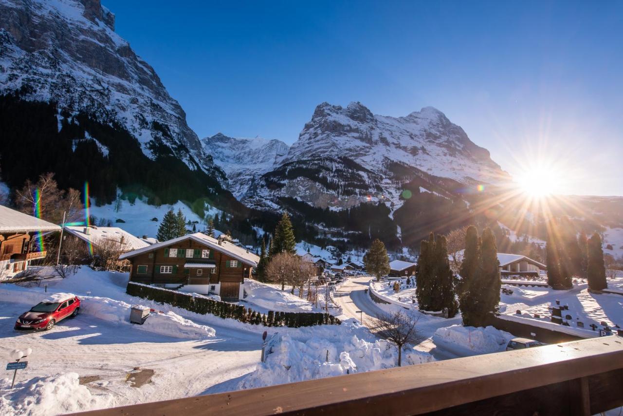 Atemberaubende Sicht Auf Eiger Nordwand Lägenhet Grindelwald Exteriör bild